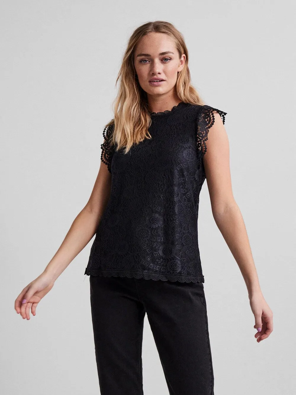 Blouse PIECES, black