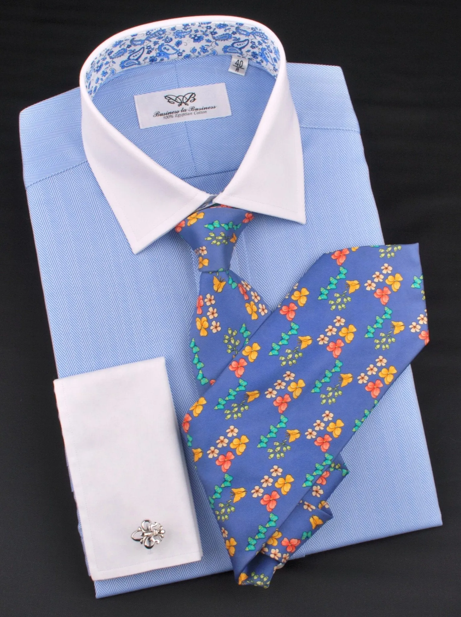 Light Blue Luxury Herringbone White Collar White Cuff Formal Business Dress Shirt with Paisleys