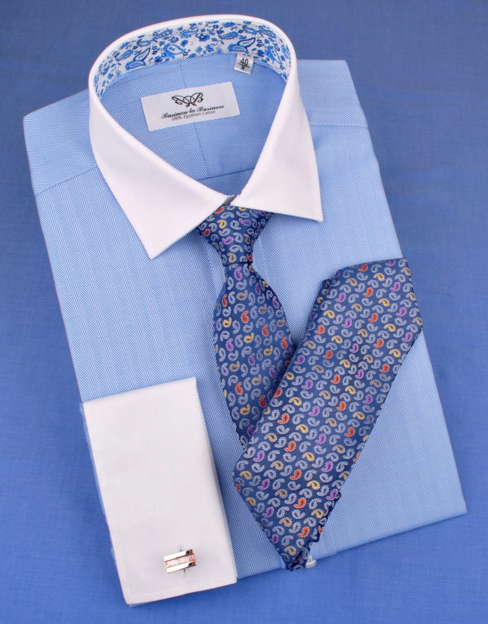 Light Blue Luxury Herringbone White Collar White Cuff Formal Business Dress Shirt with Paisleys