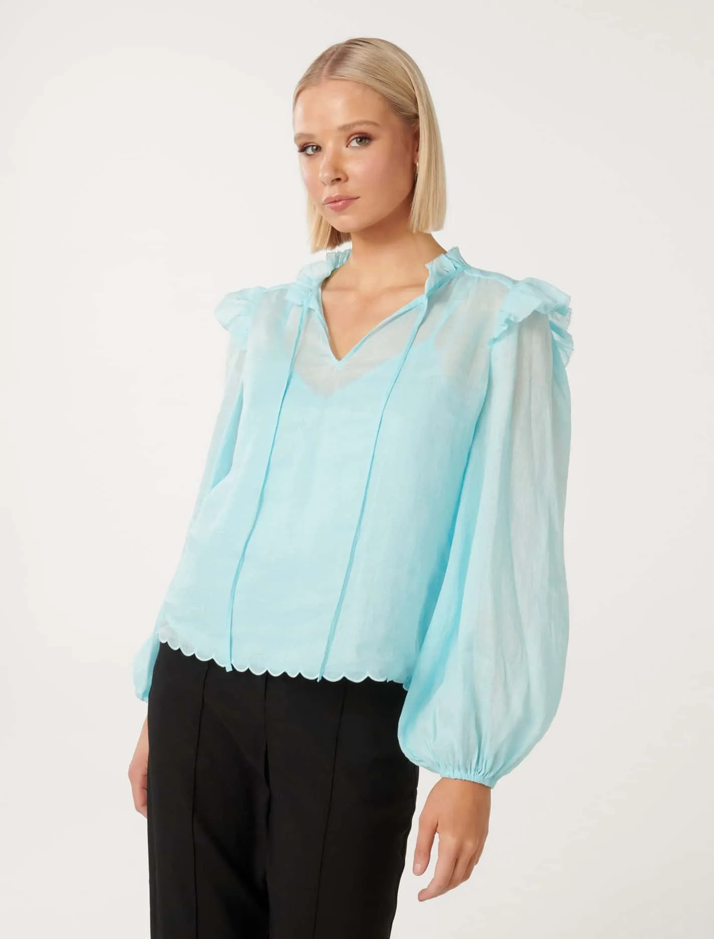 Reign Rami Popover Blouse